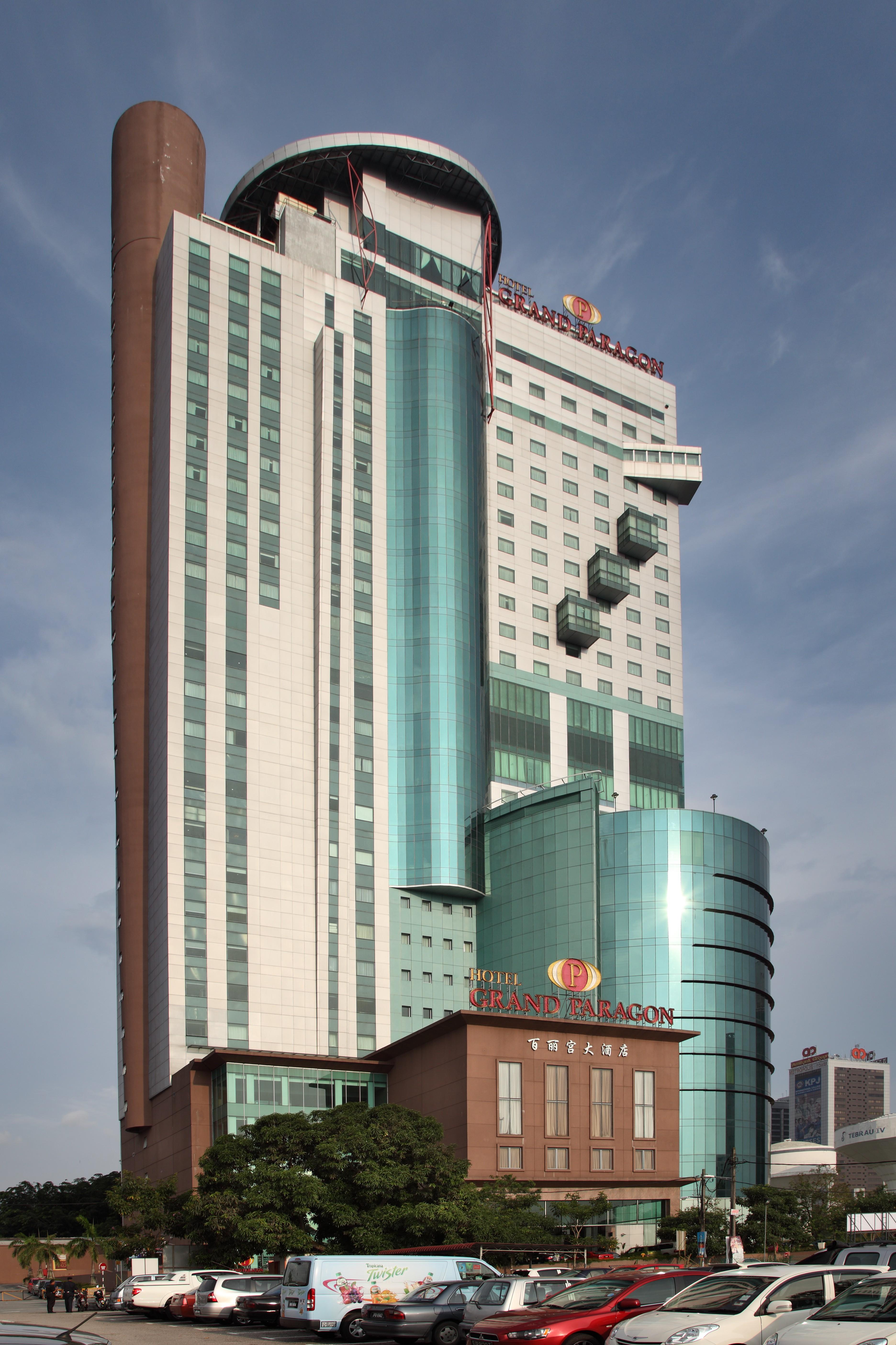 Grand Paragon Hotel
