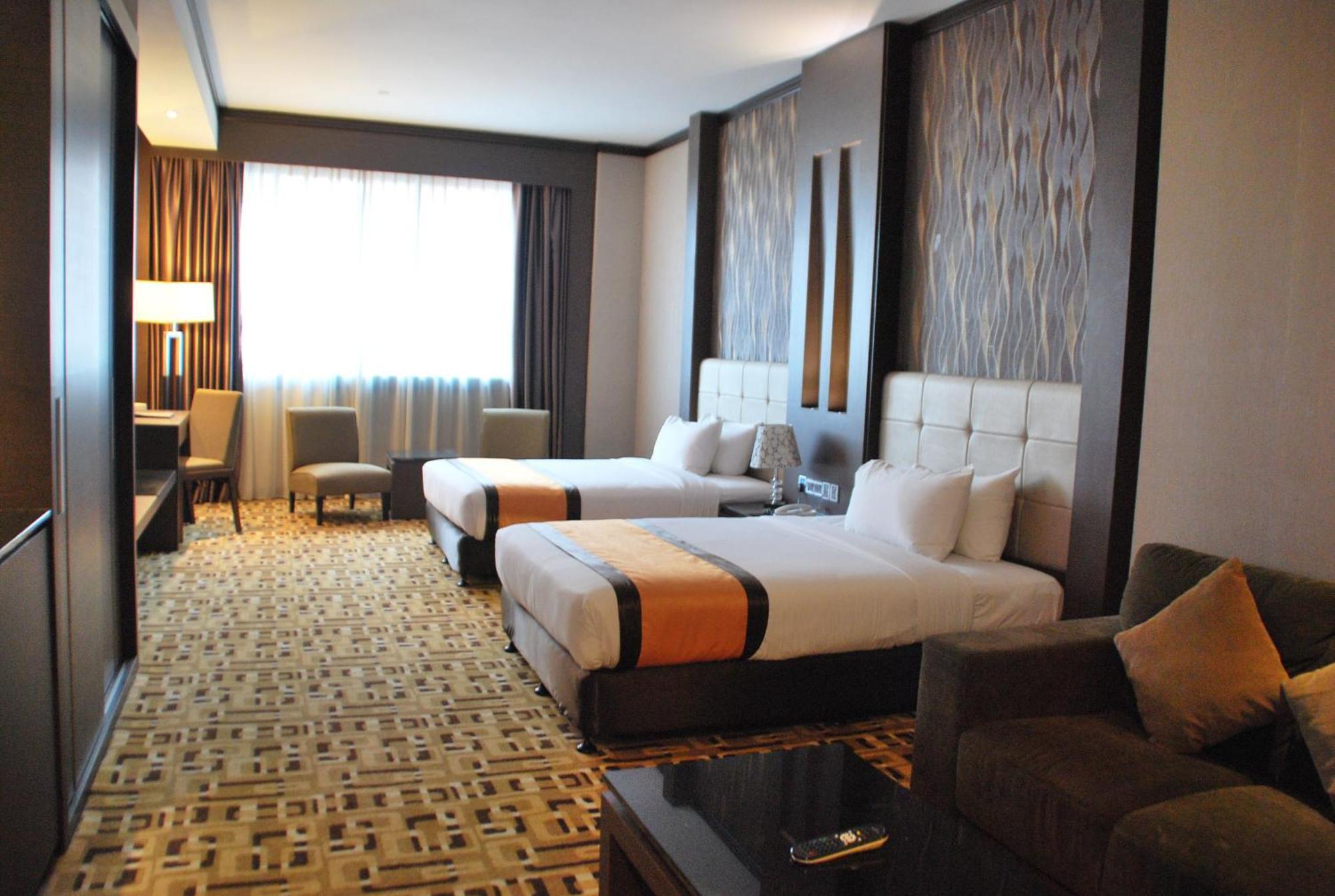 Grand Paragon 4* Johor Bahru