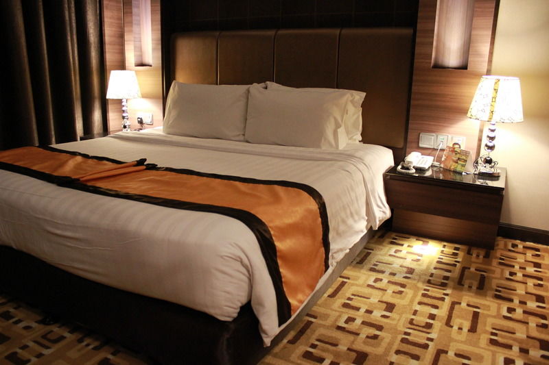 Hotel Grand Paragon